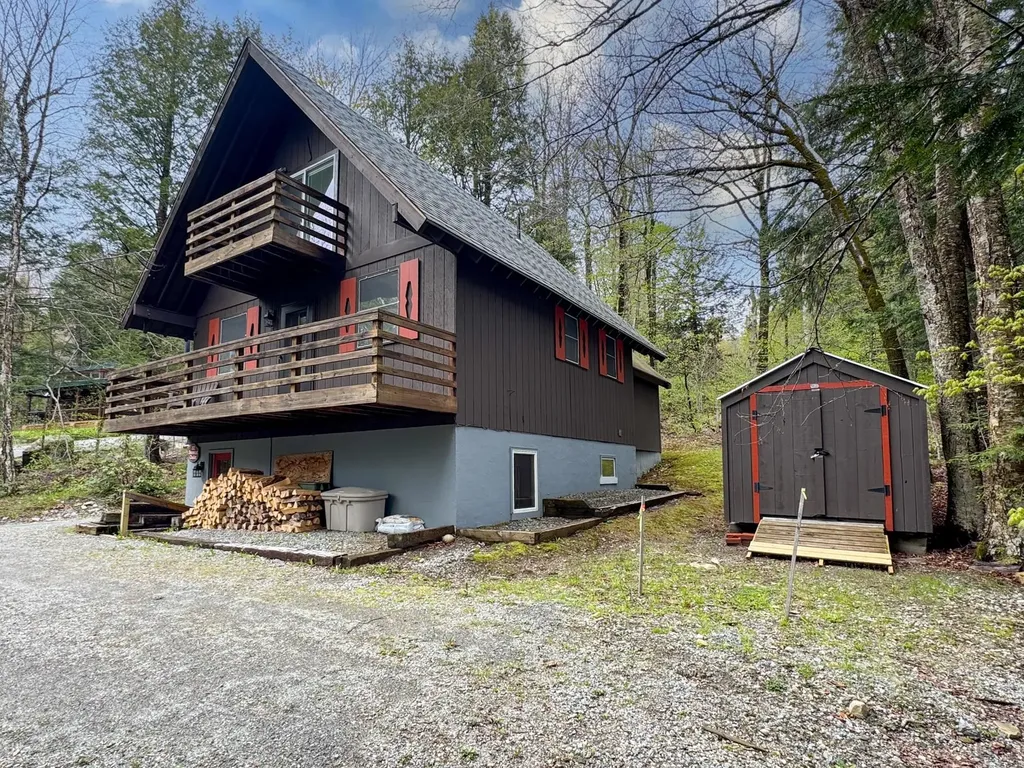 32 Aspen Lane Winhall VT 05340