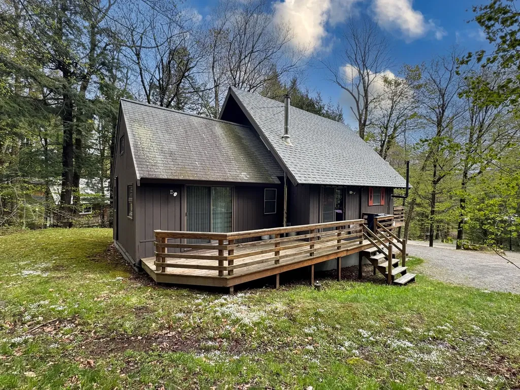 32 Aspen Lane Winhall VT 05340