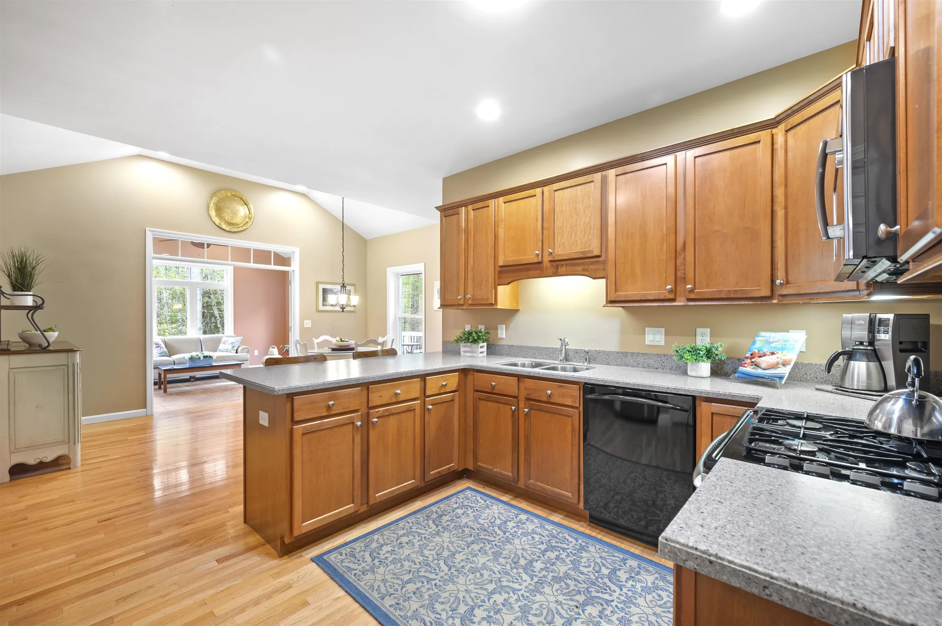 9 Tarleton Lane Amherst NH 03031