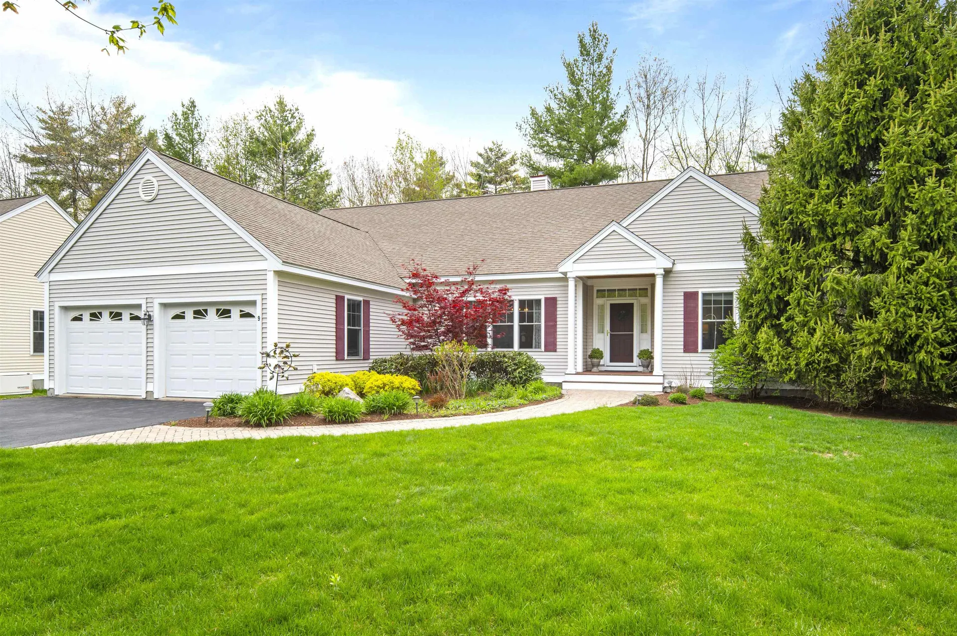 9 Tarleton Lane Amherst NH 03031