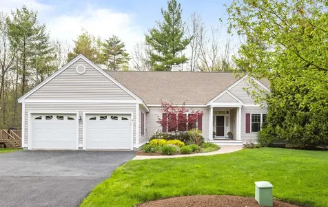 9 Tarleton Lane Amherst NH 03031