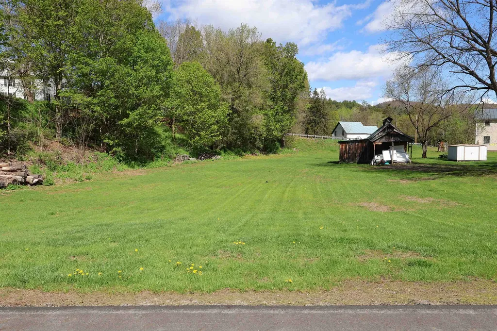 29 Mill Street Hartland VT 05048