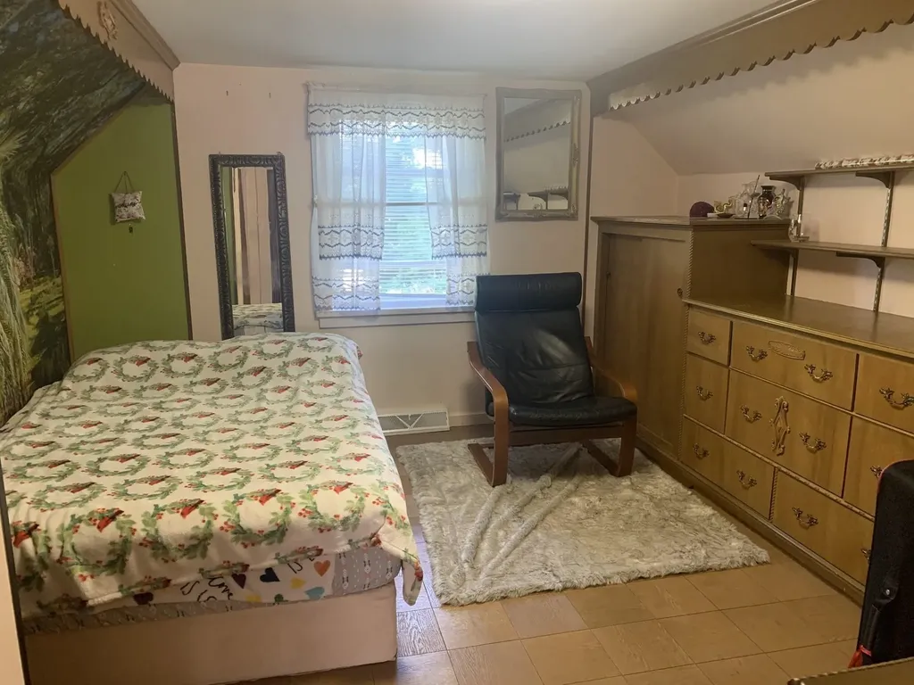 21 Barbara Street Lowell MA 01854
