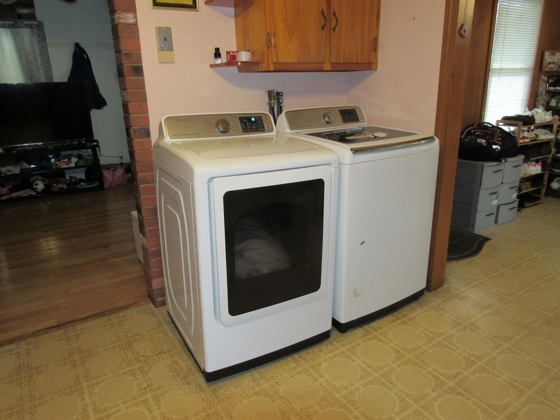 21 Barbara Street Lowell MA 01854