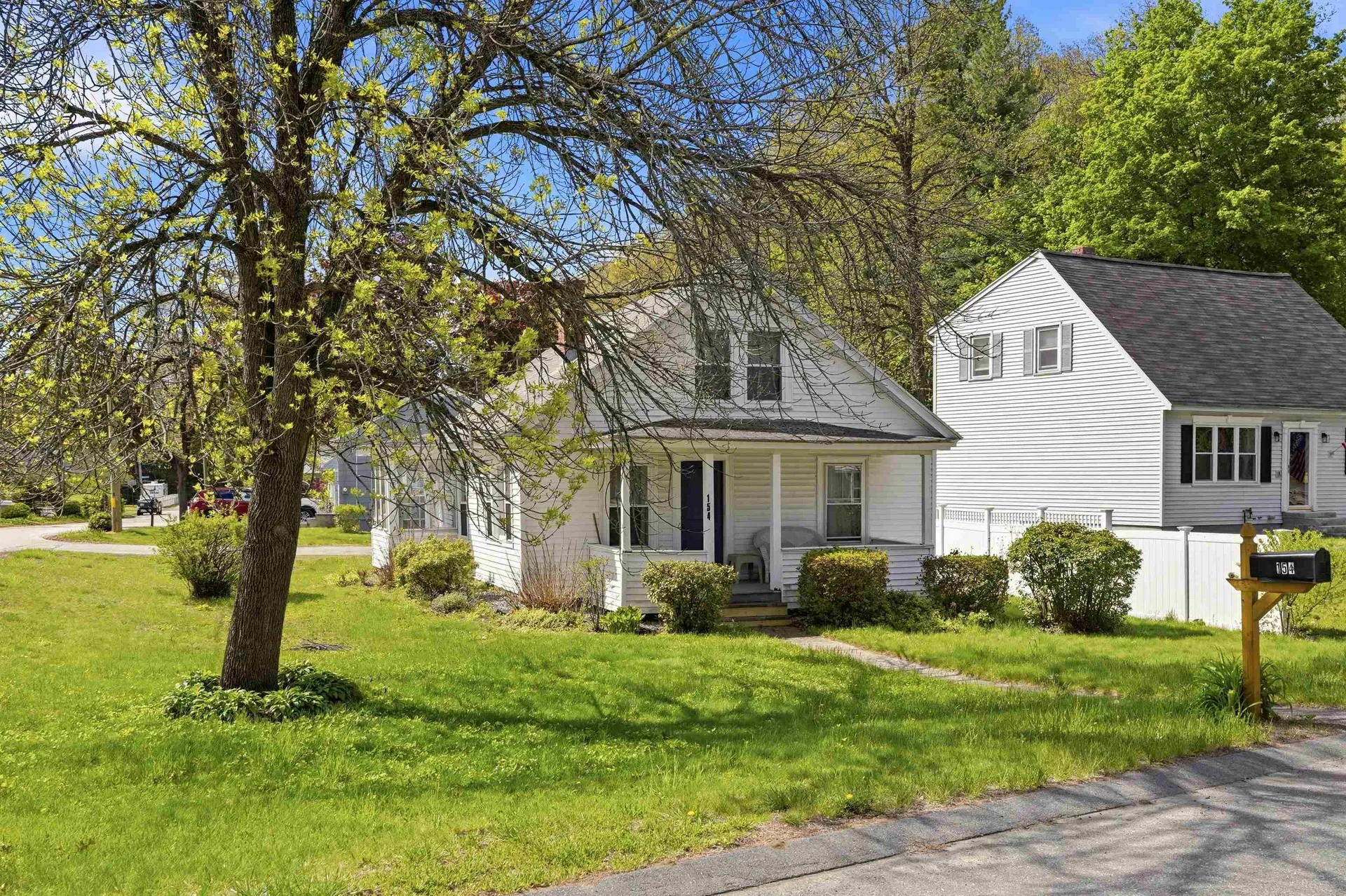 154 Oneida Street Manchester NH 03102