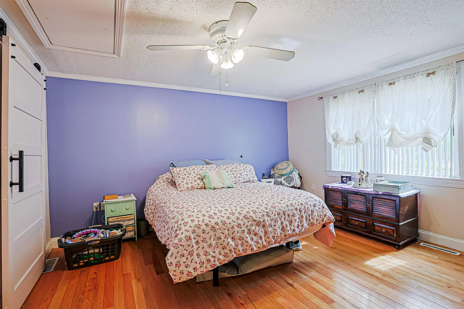80 Hovey Road Londonderry NH 03053