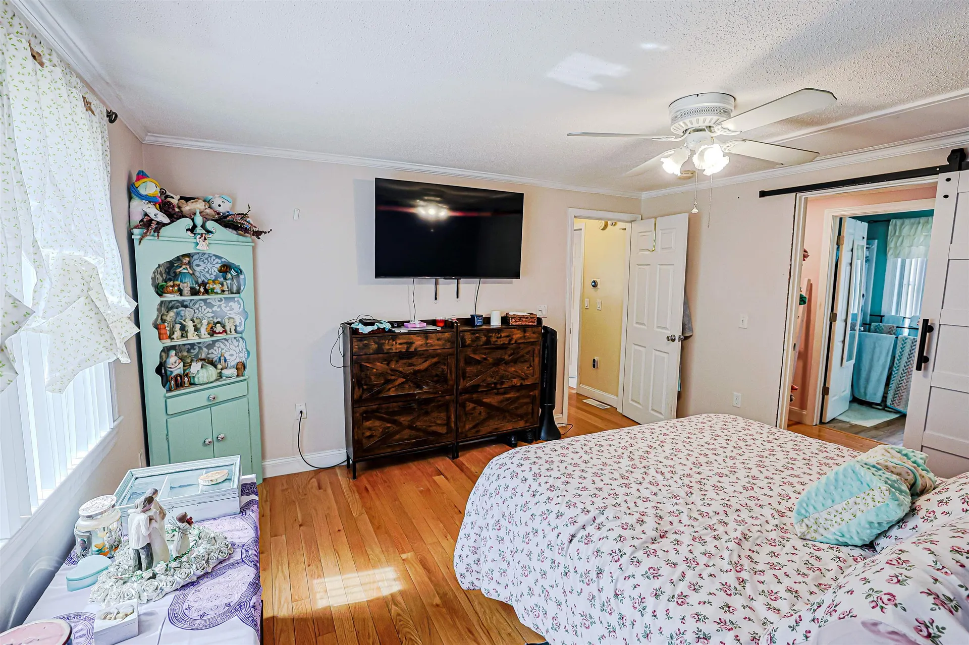 80 Hovey Road Londonderry NH 03053