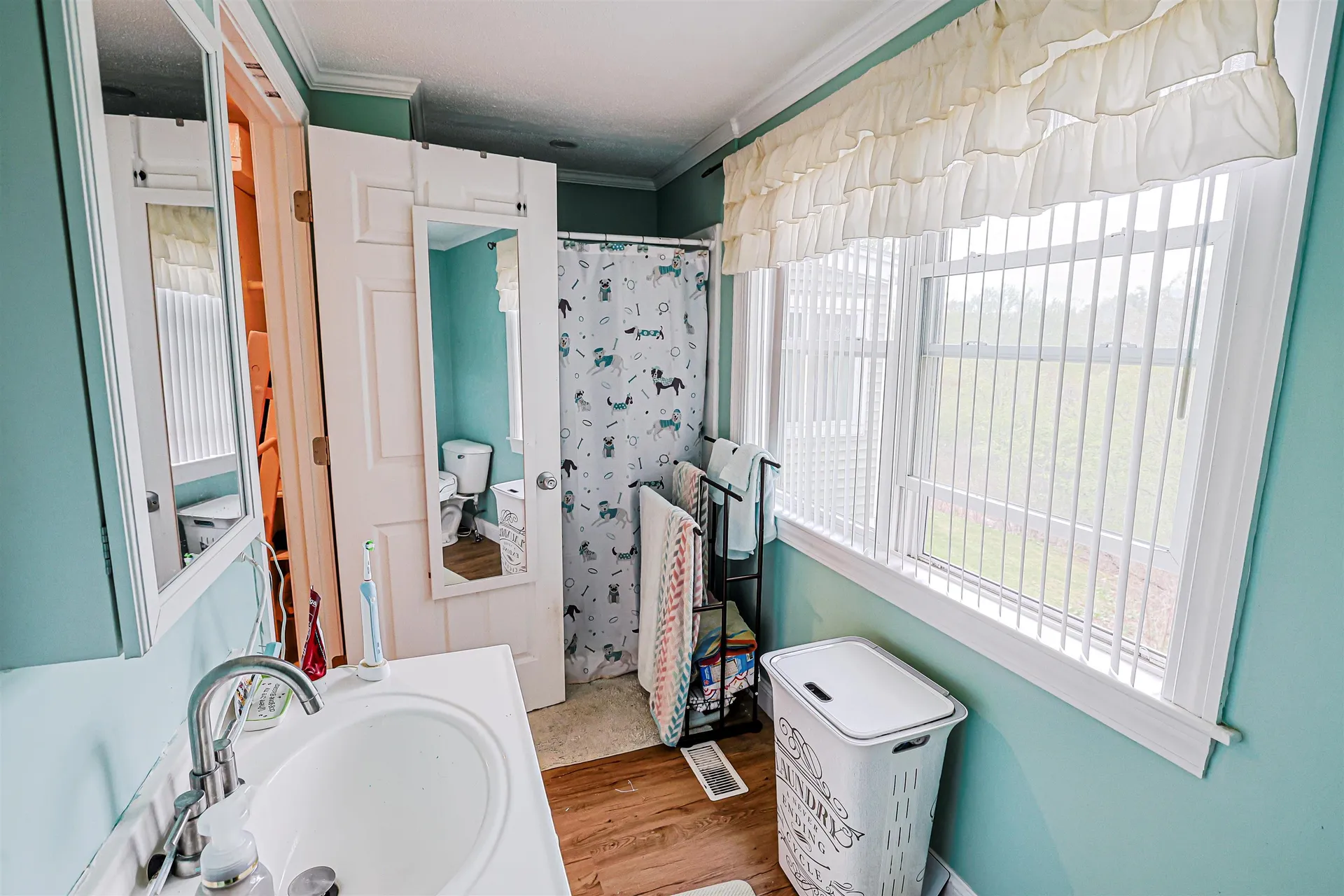 80 Hovey Road Londonderry NH 03053