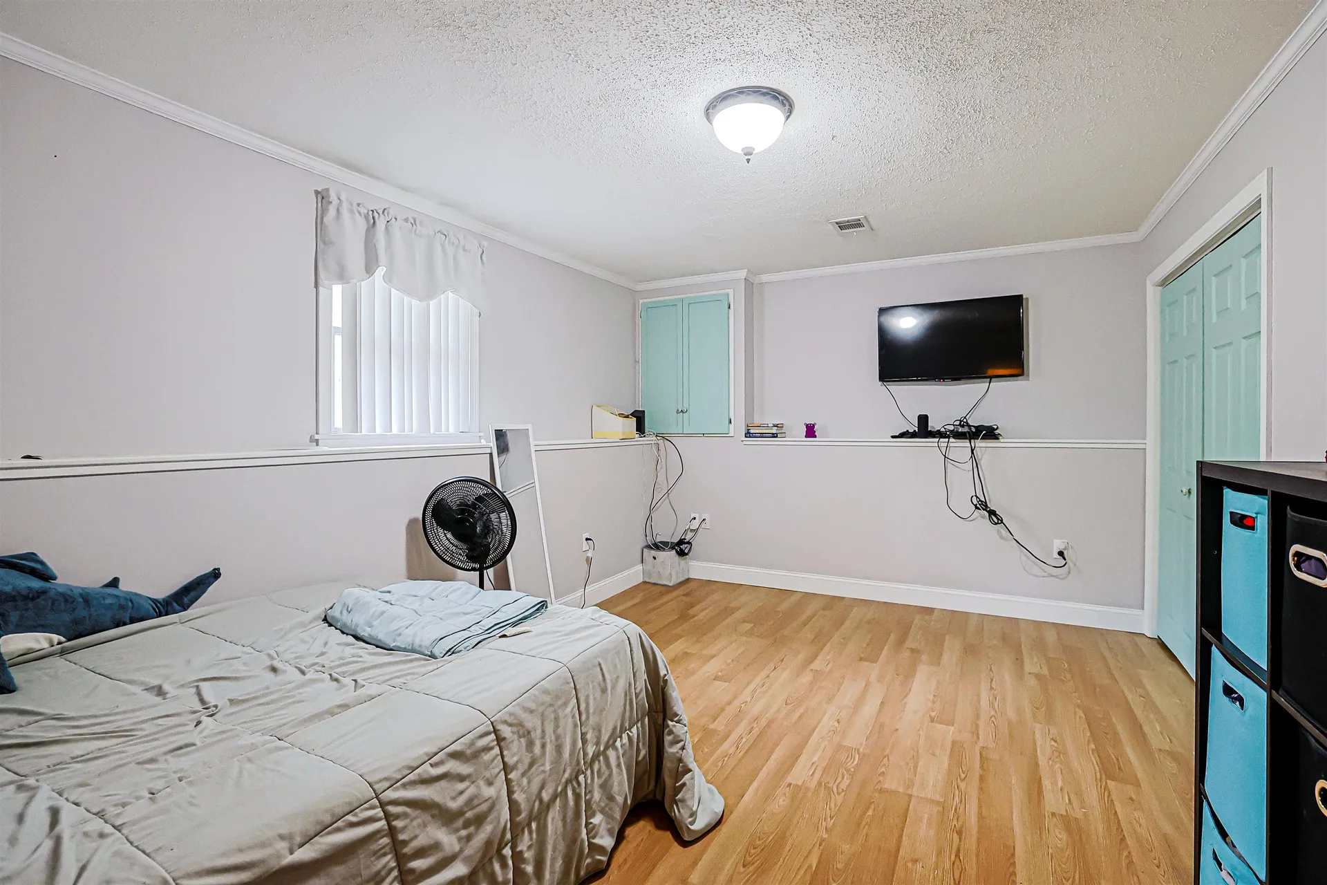 80 Hovey Road Londonderry NH 03053