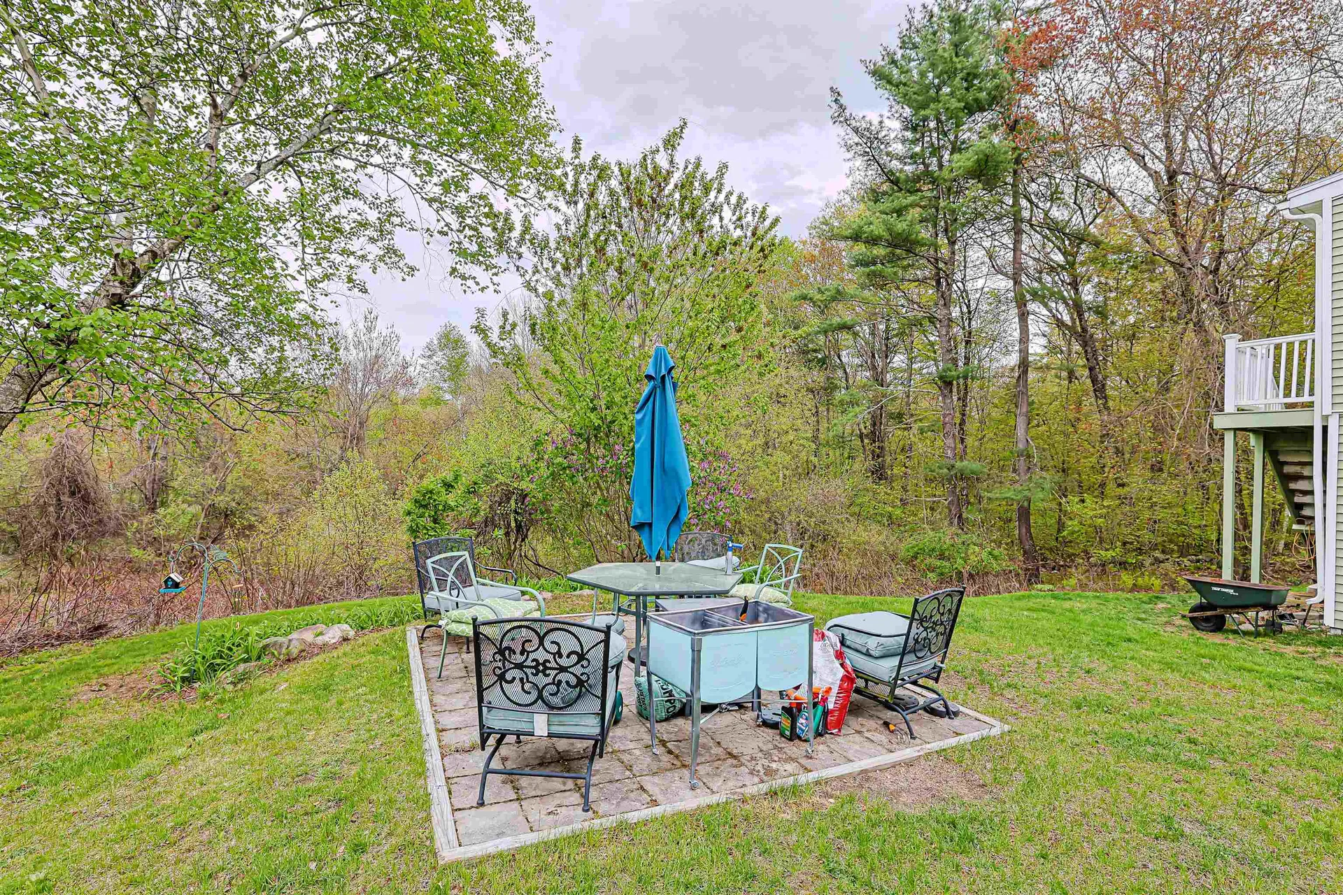 80 Hovey Road Londonderry NH 03053