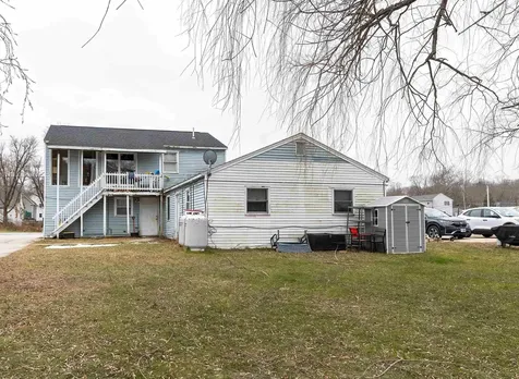 22 Smith Street Pittsfield NH 03263