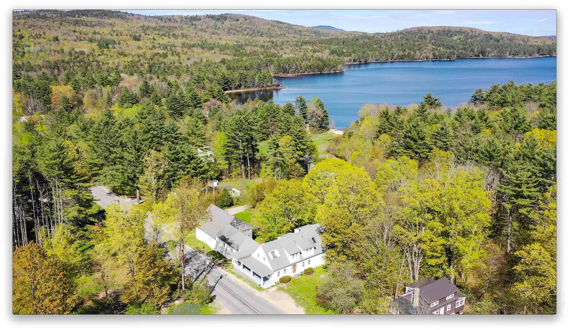 736 Pleasant Street New London NH 03257