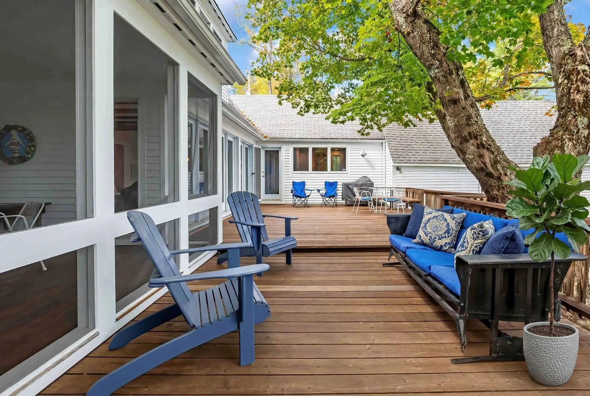 736 Pleasant Street New London NH 03257