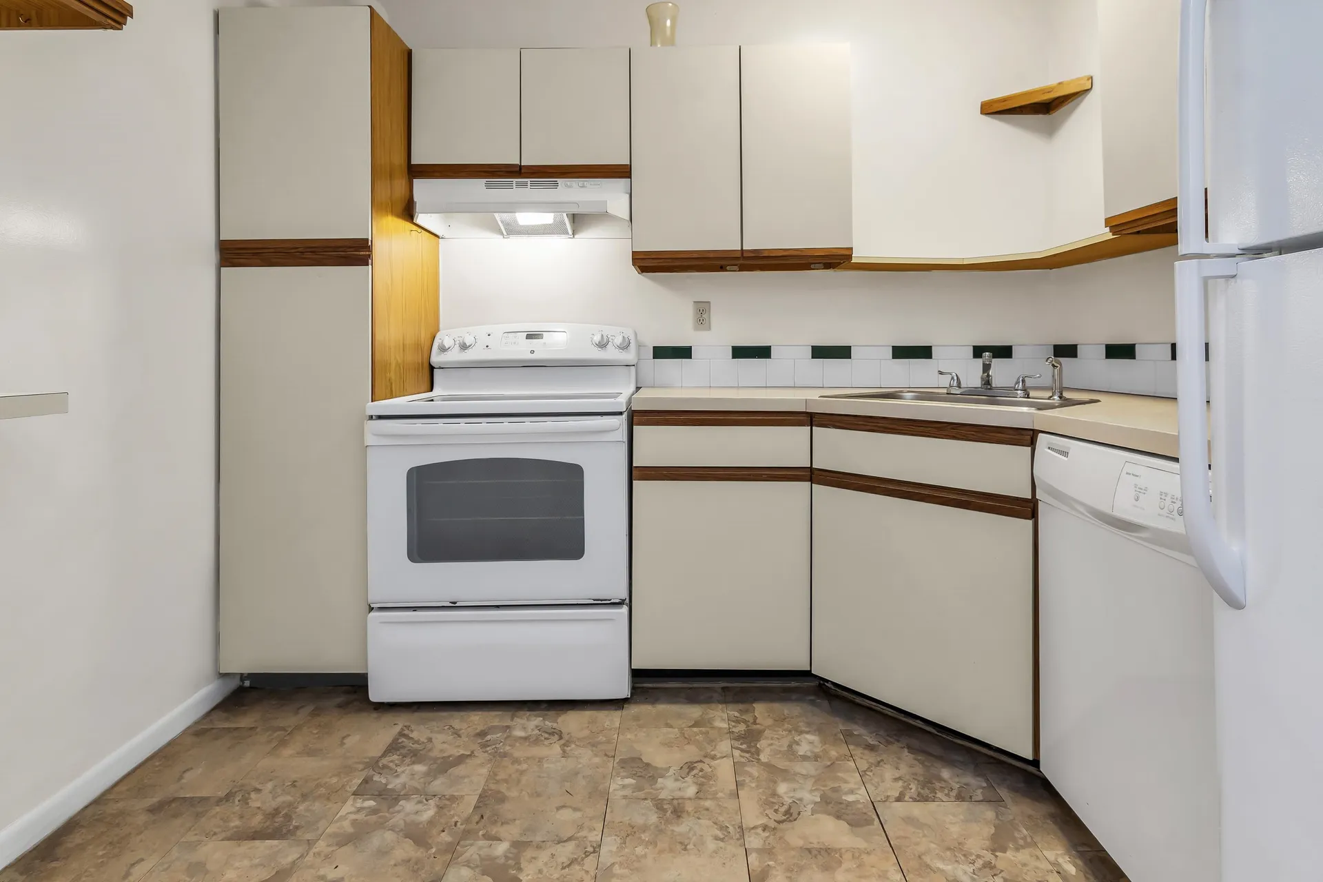 117 Cluff Crossing Salem NH 03079