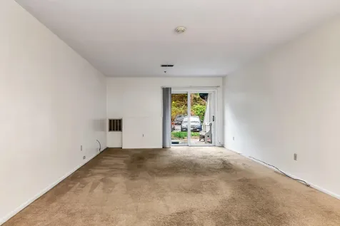 117 Cluff Crossing Salem NH 03079