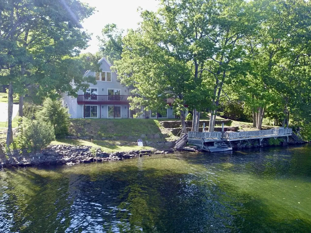 2 Blue Heron Lane Deerfield NH 03037
