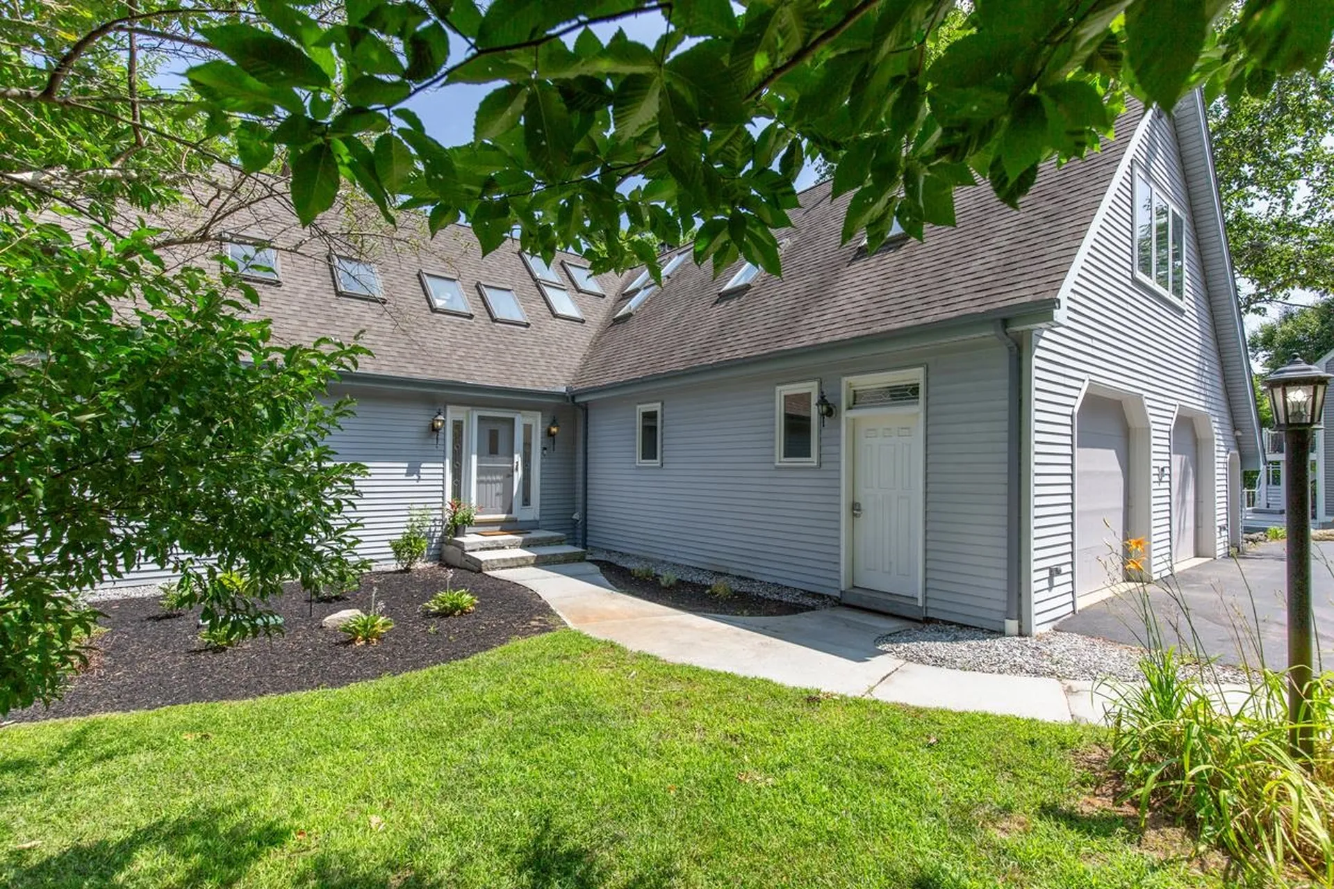 2 Blue Heron Lane Deerfield NH 03037