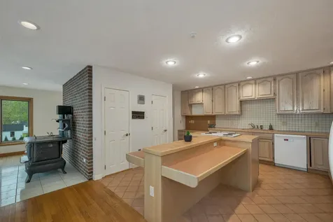 2 Blue Heron Lane Deerfield NH 03037