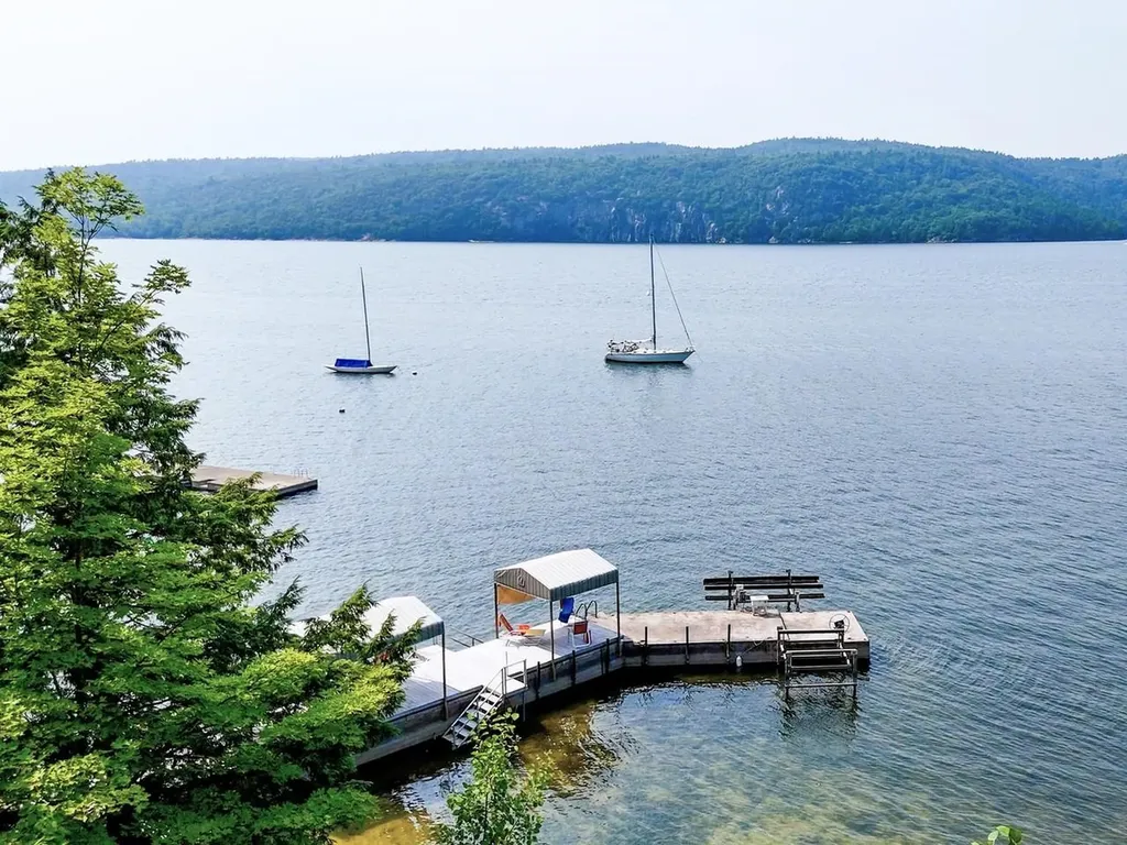 531 Kimball Dock Road Ferrisburgh VT 05491