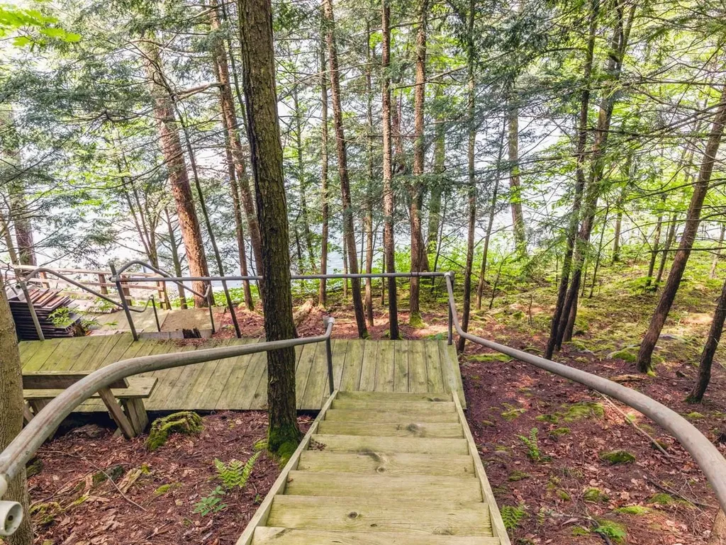 531 Kimball Dock Road Ferrisburgh VT 05491