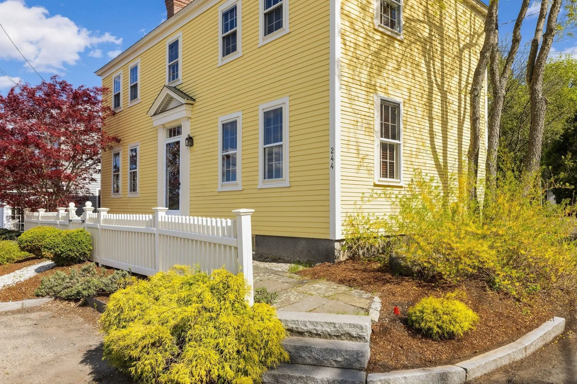 244 New Castle Avenue Portsmouth NH 03801