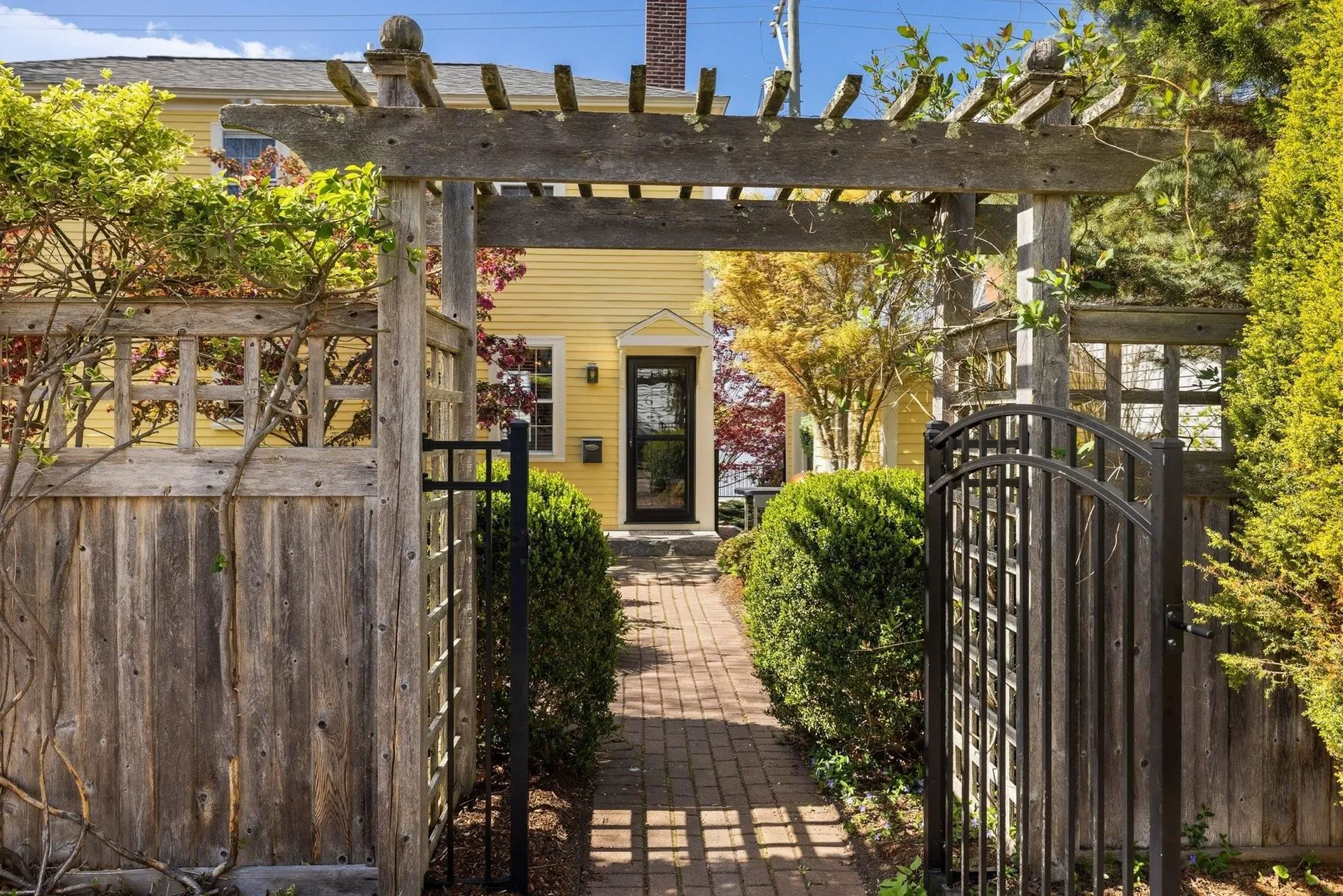 244 New Castle Avenue Portsmouth NH 03801