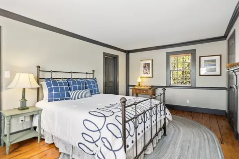 244 New Castle Avenue Portsmouth NH 03801