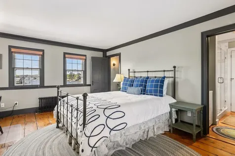 244 New Castle Avenue Portsmouth NH 03801