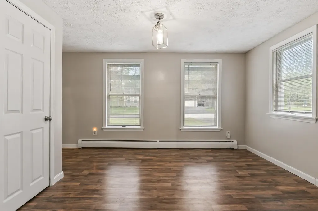 35 Buttonwood Road South Berwick ME 03908
