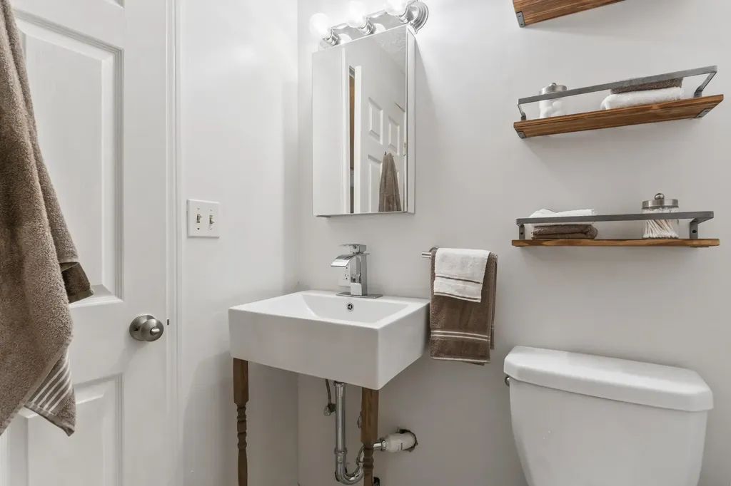 35 Buttonwood Road South Berwick ME 03908