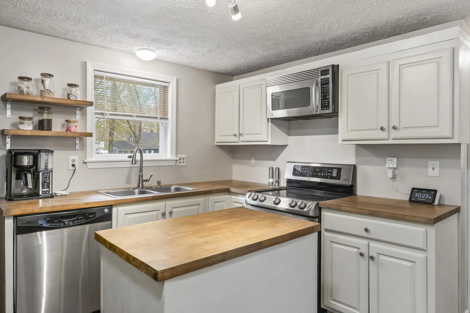 35 Buttonwood Road South Berwick ME 03908