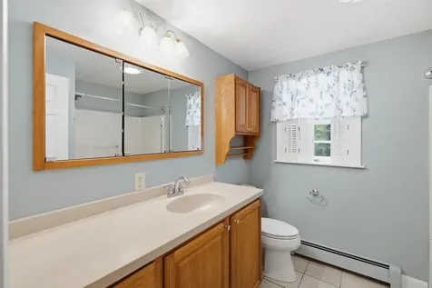 34 West Road Londonderry NH 03053