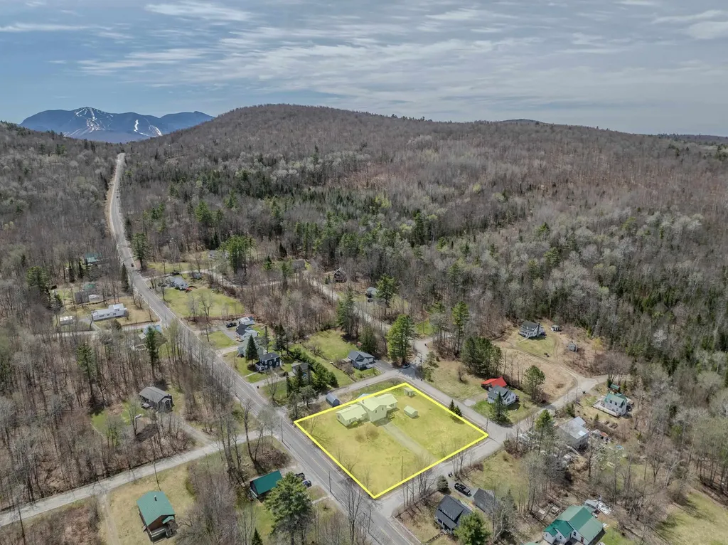 13 Harrigan Street Bethlehem NH 03574