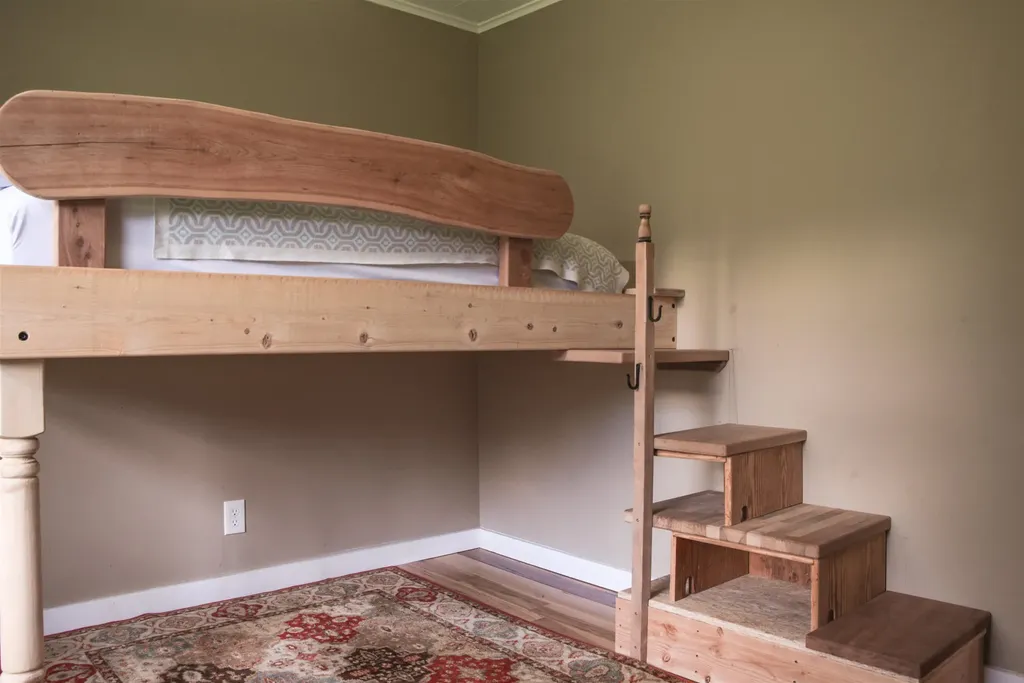290 Killington Avenue Rutland Town VT 05701