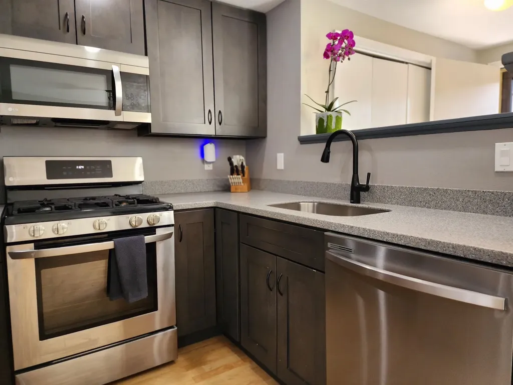 55 Spring Cove Road Nashua NH 03062