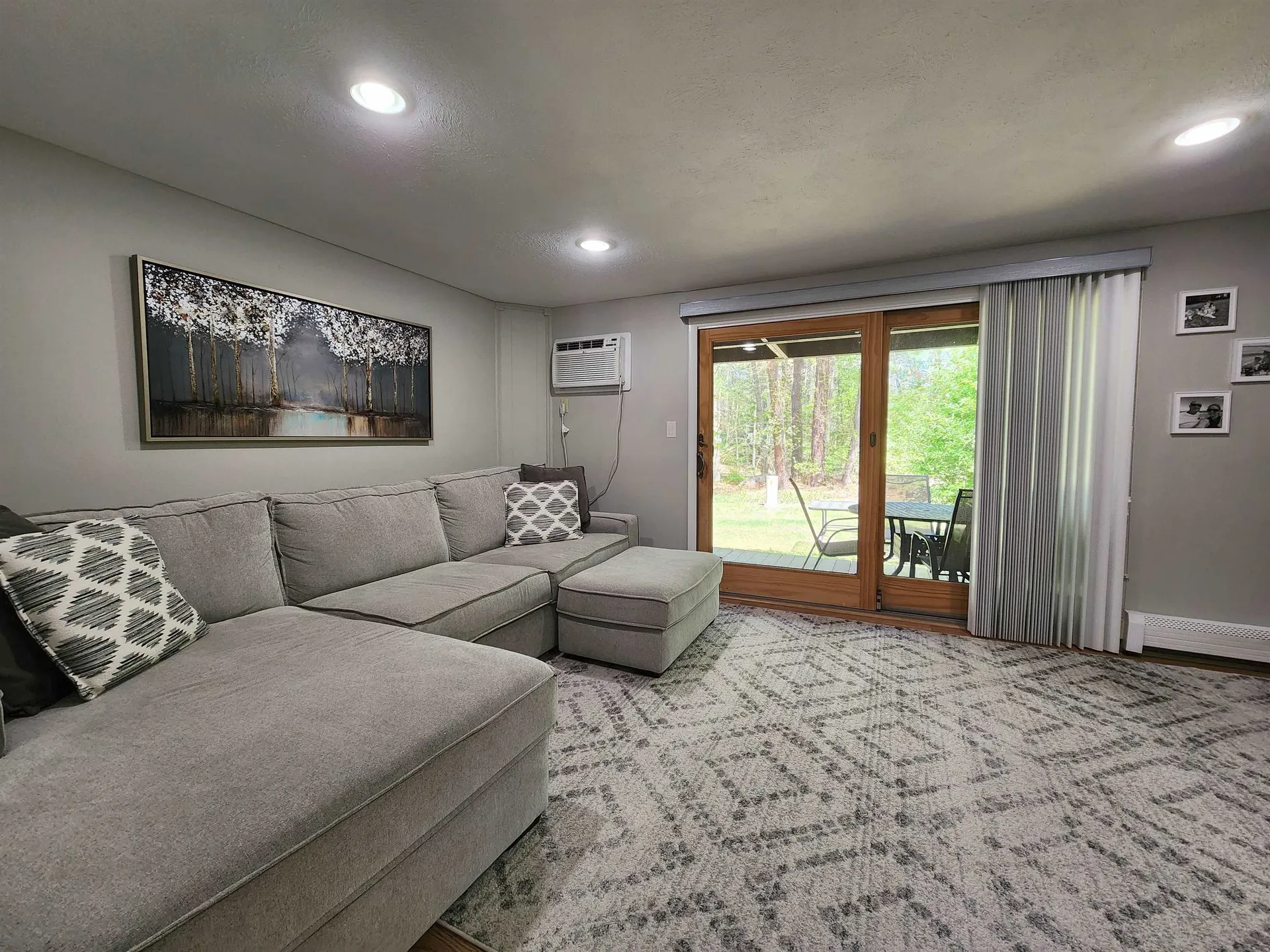 55 Spring Cove Road Nashua NH 03062