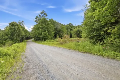 38 Cross Road Bath NH 03740