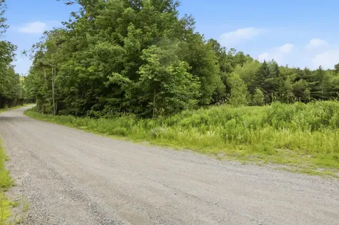 38 Cross Road Bath NH 03740