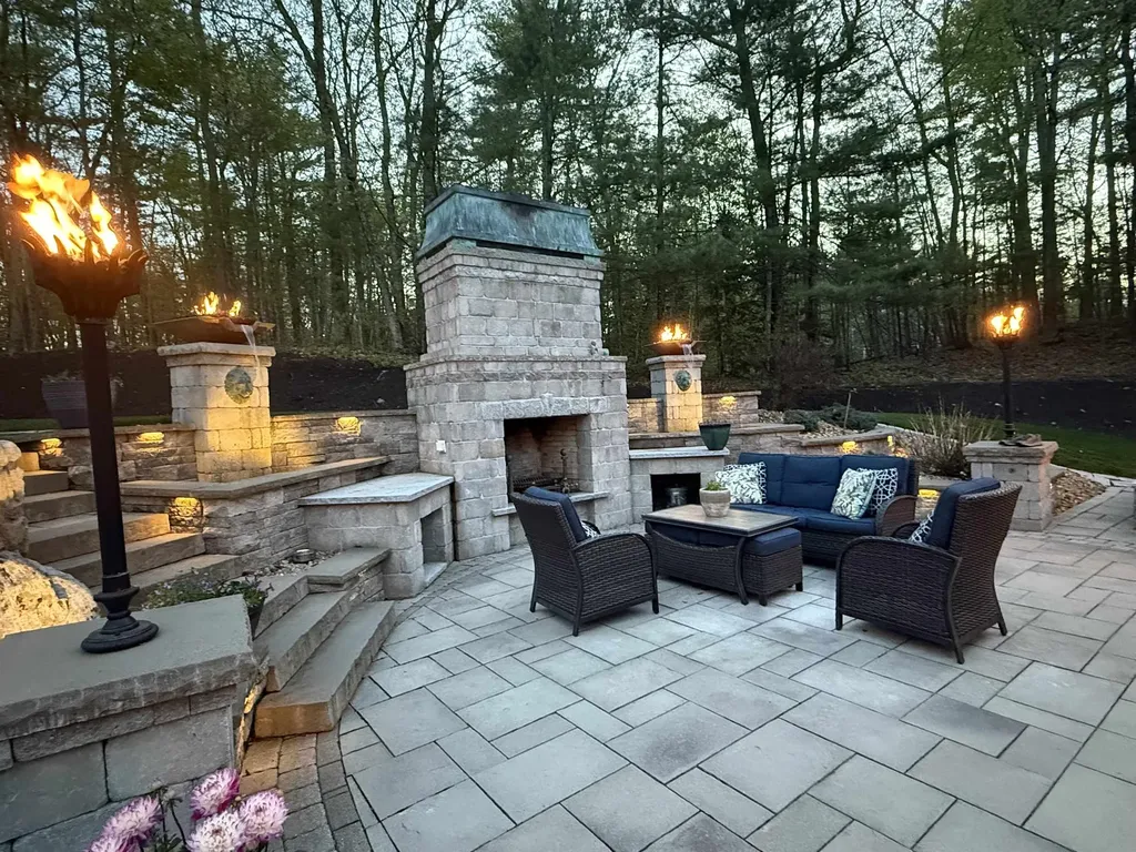 127 Hooksett Road Auburn NH 03032
