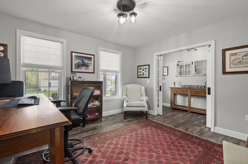 22 Darwin Place Laconia NH 03246