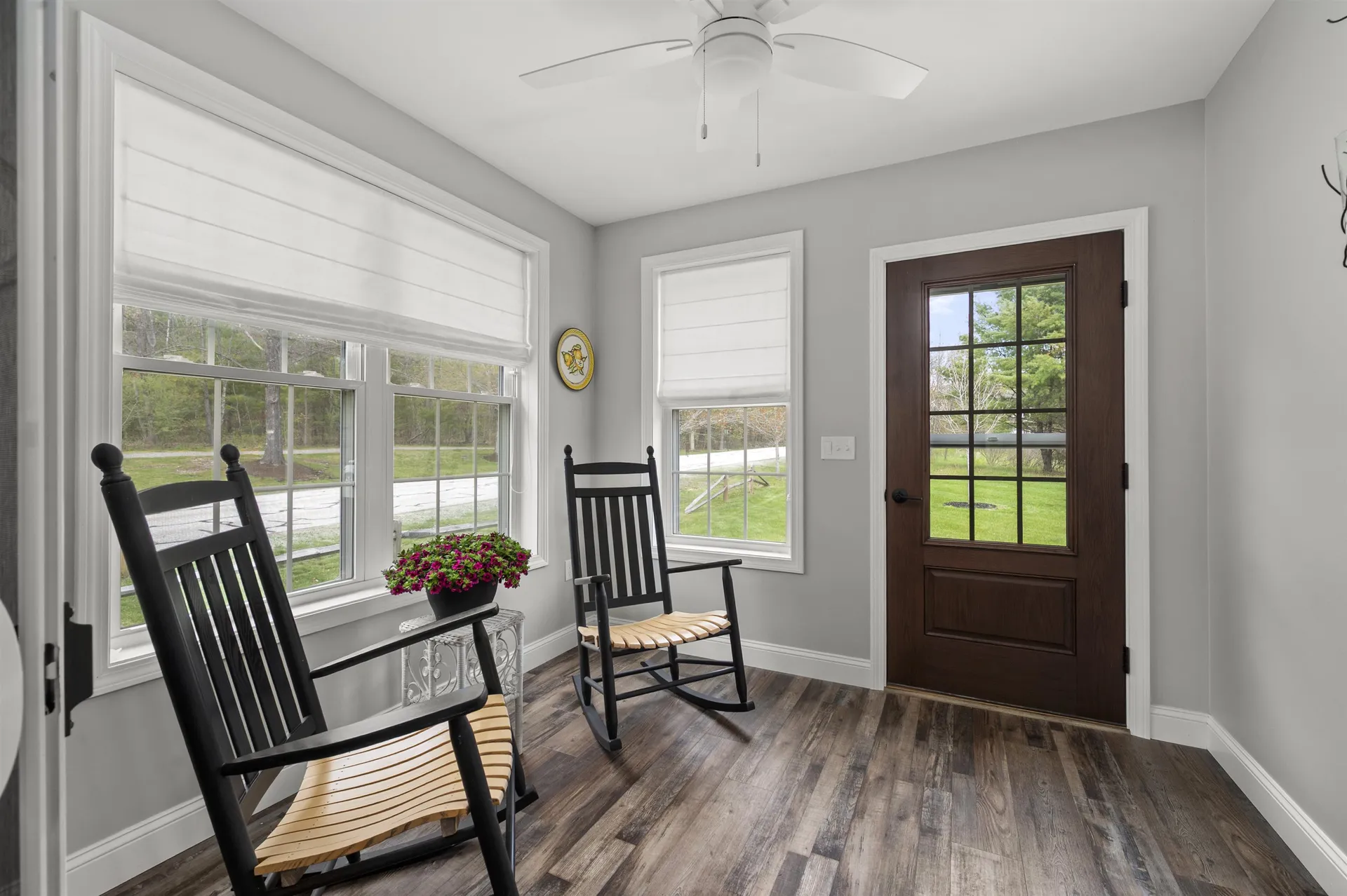 22 Darwin Place Laconia NH 03246