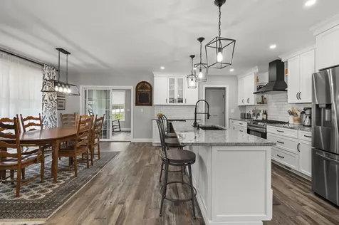 22 Darwin Place Laconia NH 03246