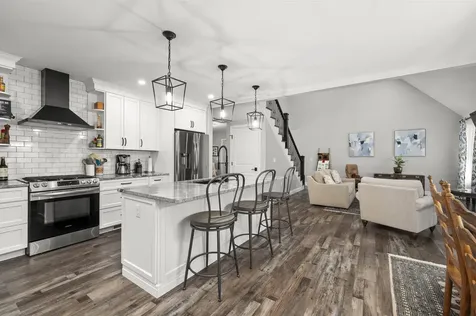 22 Darwin Place Laconia NH 03246