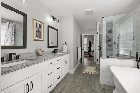 22 Darwin Place Laconia NH 03246