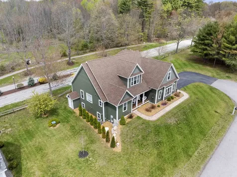 22 Darwin Place Laconia NH 03246