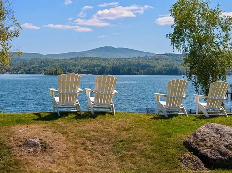 22 Darwin Place Laconia NH 03246