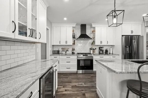 22 Darwin Place Laconia NH 03246