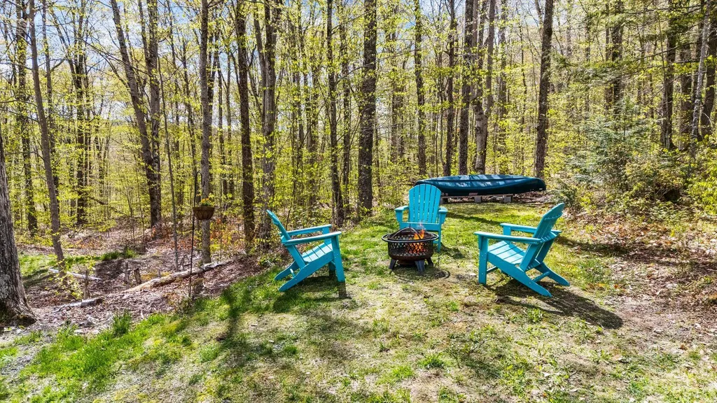 12 Hidden Lane Enfield NH 03748