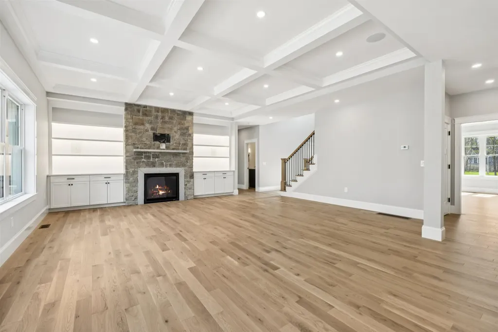 58 Shipwright Way Newington NH 03801
