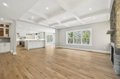 58 Shipwright Way Newington NH 03801